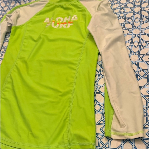 Aloha Surf Neon Green Rash Guard - Picture 4 of 12